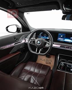 بي ام دبليو الفئة 7